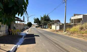 Imagem 2: Vende-se lote Avenida Comercial no Setor Caldas do Oeste em Caldas Novas GO