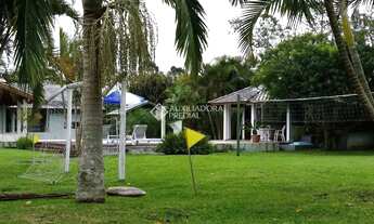 Imagem 3: Elite03/ Chacára a poucos metros do mar , com párea de 9,900 metros no Ratones, Floripa