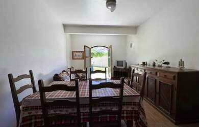 Imagem 4: Apresentamos este atraente apartamento com excelente localização no Peró, Cabo Frio!