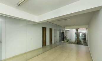 Imagem 6: Casa para venda em Aclimação com 3 quartos, sendo 2 suítes , 563m²