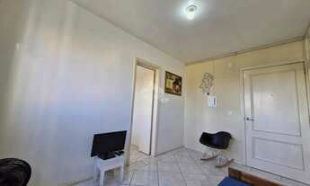 Imagem 2: Apartamento de 1 dormitório com vaga de garagem, no bairro Humaitá, em Porto Alegre