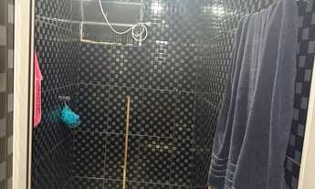 Imagem 3: Casa em rua pública 37.000