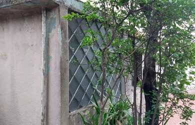 Imagem 3: Casa com terreno de esquina na avenida Itaberaba, Freg. do Ó. reformar ou usar o terreno