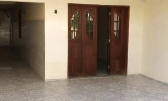 Imagem: Alugo casa de frente ao hospital dom Thomas