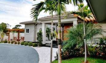 Imagem: Casa térrea com 3 suites à venda, 650