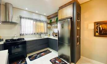 Imagem 6: Casa Alto Padrão 4 Dormitórios