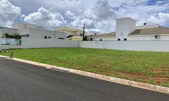 Imagem 2: Excelente lote de esquina no Condomínio Fechado Jardins Genova