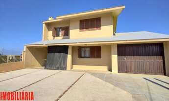 Imagem 2: Lindo sobrado a beira mar em ótima região para veraneio! REF: N 1021 Z