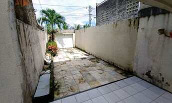 Imagem 3: Casa Duplex com 3 dormitórios à venda, 90 m² por R$ 215.000 - Parque Dois Irmãos - Fortale