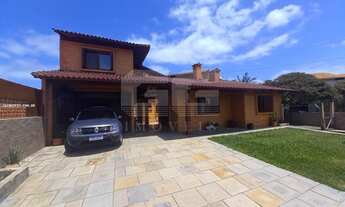 Imagem 4: Casa 4 dormitórios ou + para Locação em Balneário Pinhal, CENTRO, 4 dormitórios, 3 suítes