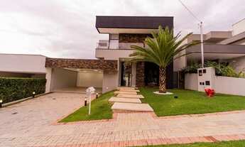 Imagem: Sobrado no Condomínio do Lago