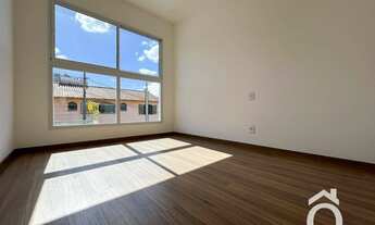 Imagem 5: Casa com 3 Quartos à venda, 120 m² por R$ 650.000 - Santa Rosa - Belo Horizonte/MG