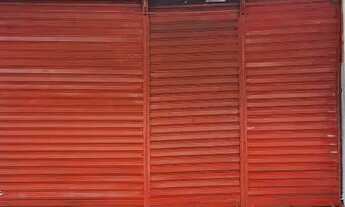 Imagem 2: Ponto comercial Galpão / depósito com 4 vagas na garagem