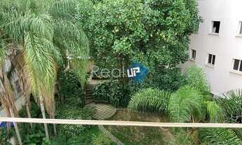 Imagem 3: Leblon 220m² Reformado e Decorado por Arquiteto!!