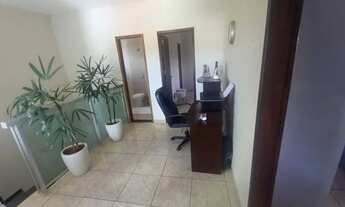 Imagem 5: Casa 3 pavimentos no Bairro Belo Vale em Santa Luzia. Lote 204m². Sendo 216m²