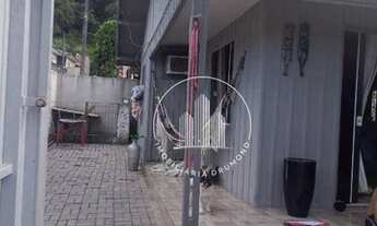 Imagem 7: Casa com piscina em Praia de Fora