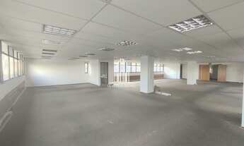 Imagem 7: CONJUNTOS 81/82 (UNIFICADOS), 1 SALA COMERCIAL COM 1 COPA, 6 BANHEIROS, 4 VAGAS INDETERMIN