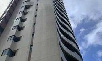 Imagem 6: Apartamento para aluguel possui 170 metros quadrados com 4 quartos