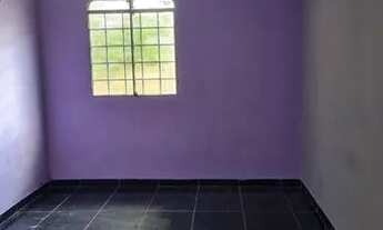 Imagem: Aluga-se quarto com banheiro e área senador