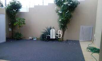 Imagem 3: Casa no granada com três quartos e suíte