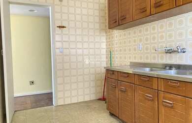 Imagem 2: PORTO ALEGRE - Apartamento Padrão - Auxiliadora