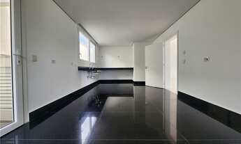 Imagem: Casa de condomínio com 4 suítes à venda