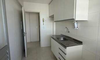 Imagem 5: Excelente apto 02 dormitórios ambos com split e armário embutido, 1 bwc completo, sala com