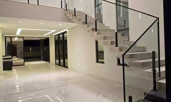 Imagem 3: Black Friday Alphaville! Casa com 5 suítes, piscina e suíte master gigante, terras alpha