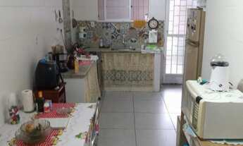 Imagem 2: Vendo excelente casa em travessa tranquila toda reformada