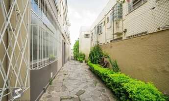 Imagem 2: Apartamento à venda com 2 quartos 75 m² no Bairro Menino Deus