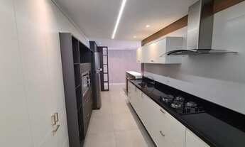 Imagem 7: Lindo apartamento mobiliado com 2 dormitórios, suíte, 2 banheiros, 2 vagas, Firenze, Centr