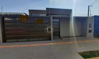 Imagem: CASA NO ÁGUA LIMPA