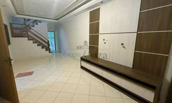 Imagem 2: Casa - Bosque dos Eucaliptos - 4 Dormitórios - 125m². Sobrado