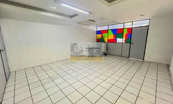 Imagem 6: Ponto Comercial disponível para locação com 180m², sendo 100m² no térreo, 04 vagas por R$3