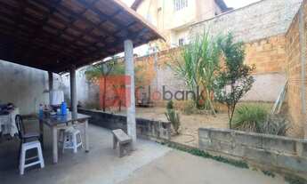 Imagem 2: Casa em Montes Claros, no bairro Planalto, à venda