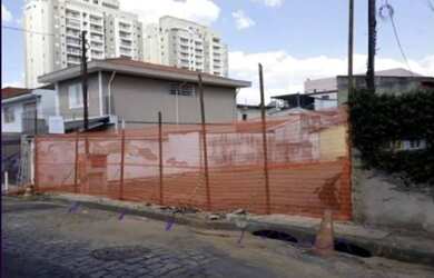 Imagem: Terreno à venda no Ferreira com 313m²