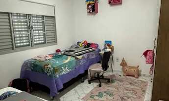 Imagem 6: Oportunidade Única! Venda de Complexo com Casa, Kitnets e Salas Comerciais - Jardim Auri V