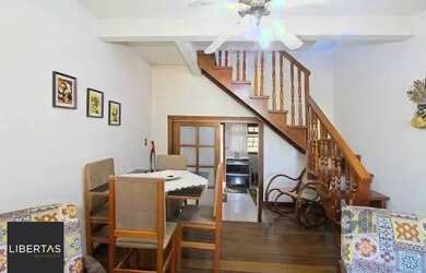 Imagem 7: Sobrado em Porto Alegre, no bairro Vila Nova, com 3 dormitório(s), e 3 banheiros