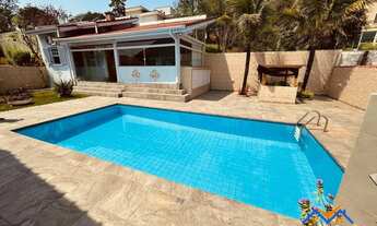 Imagem 2: Casa com piscina a venda no condominio Ibirapitanga! Confira!