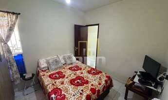 Imagem 7: Apartamento térreo no bairro Cidade Praiana, perfeito para quem busca economia e tudo pert