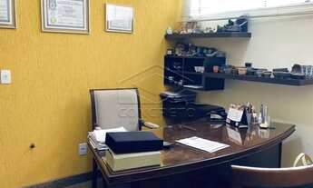 Imagem 3: Prédio comercial com salas de atendimento, sala de aula e anfiteatro