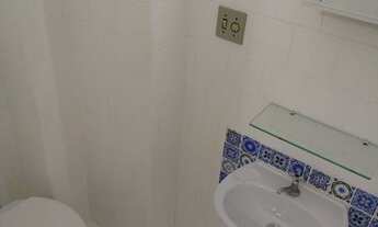 Imagem 5: Excelente saleta, sala e banheiro, possui interfone e local para ar condicionado