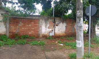 Imagem 3: Lote Comercial 556m² - Vila São João - IPTU R$ 990,00 / Mês