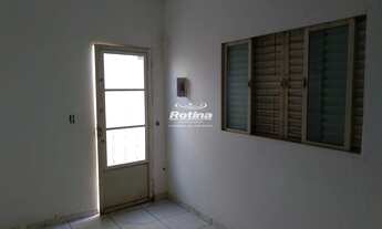 Imagem 3: Casa para aluguel, 2 quartos, 1 vaga, Jardim Europa - Uberlândia/MG