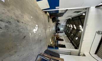 Imagem 6: Galpões, centros de distribuição, garagens