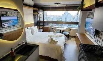 Imagem 3: Studio 100% mobiliado, loft, com os ambientes integrados (quarto, sala, cozinha), 1 banhei