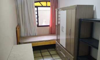 Imagem: Quarto disponível só para mulheres a uma