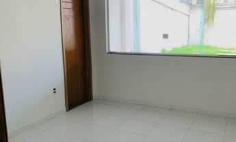 Imagem 2: Casa para venda tem 190 metros quadrados com 3 quartos em Tarumã - Manaus - AM