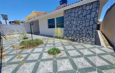 Imagem 2: Bairro Serraria, Casa com 03 quartos sendo 02 suítes, 04 vagas