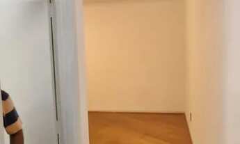 Imagem 7: Apartamento para aluguel e venda possui 135 metros quadrados com 2 quartos